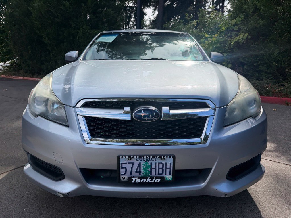 Used 2013 Subaru Legacy 2.5i Premium AWD/4WD image 9
