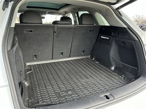 Used 2023 Audi Q5 2.0T Premium Plus w/ Premium Plus Package image 33