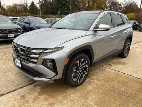 New 2026 Hyundai Tucson Limited image 3