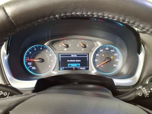 Used 2019 Chevrolet Traverse LT FWD image 18