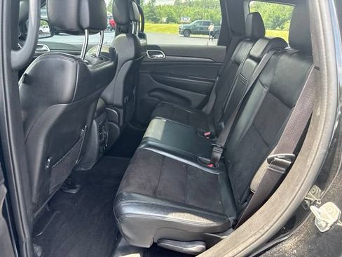 Used 2020 Jeep Grand Cherokee Altitude AWD/4WD image 8