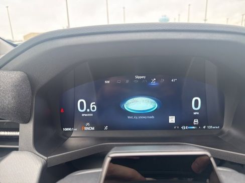 Used 2025 Ford Explorer ST image 25