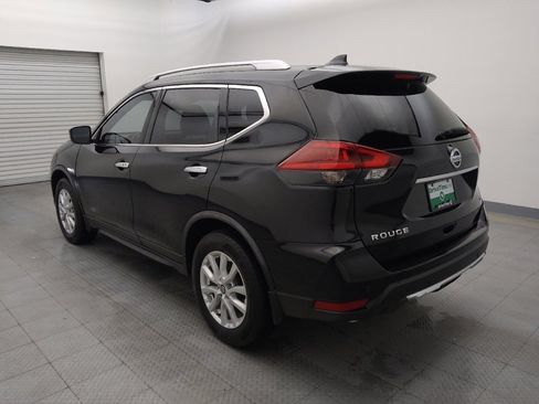 Used 2019 Nissan Rogue SV image 5
