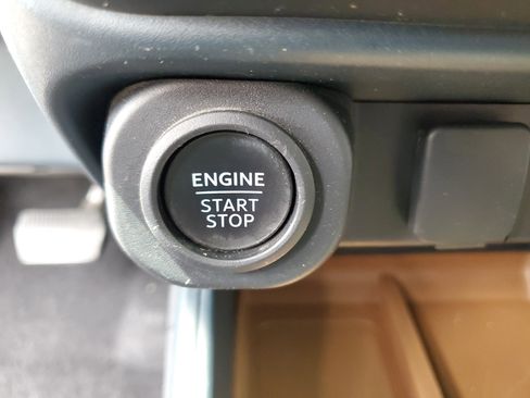 Used 2022 Ford Maverick Lariat w/ Lariat Luxury Package image 32