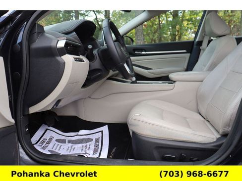 Used 2019 Nissan Altima 2.5 Platinum image 25