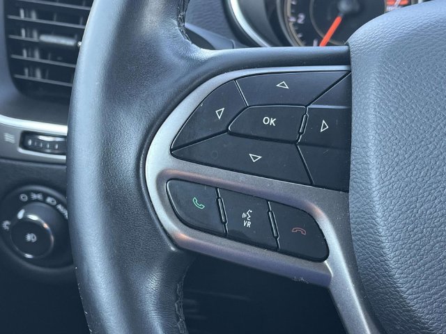 Used 2019 Jeep Cherokee Latitude Plus FWD image 26