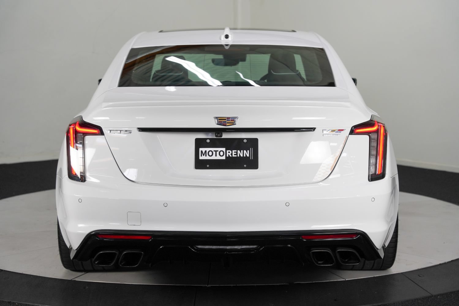 Used 2023 Cadillac CT5 V Blackwing w/ LPO, Bronce Accent Package RWD image 8