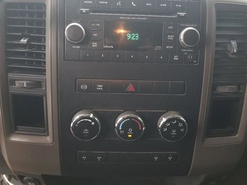 Used 2012 RAM 3500 ST w/ ST Decor Group AWD/4WD image 15