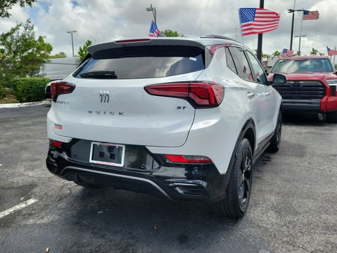 Used 2024 Buick Encore GX Sport Touring w/ Advanced Technology Package FWD image 11