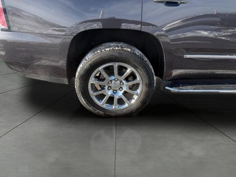 Used 2018 GMC Yukon Denali w/ Open Road Package image 11