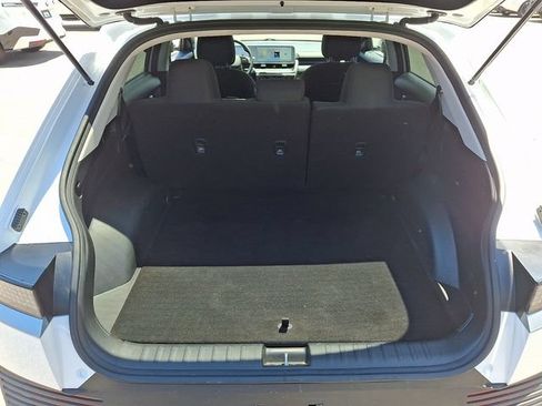 Used 2024 Hyundai Ioniq 5 SE RWD image 31