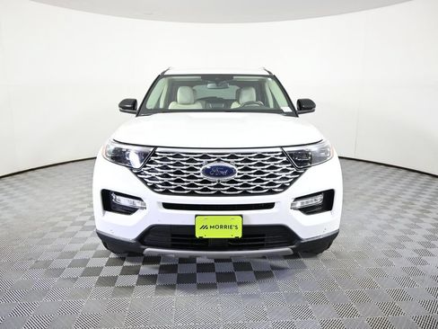 Used 2022 Ford Explorer Platinum w/ Equipment Group 601A AWD/4WD image 10