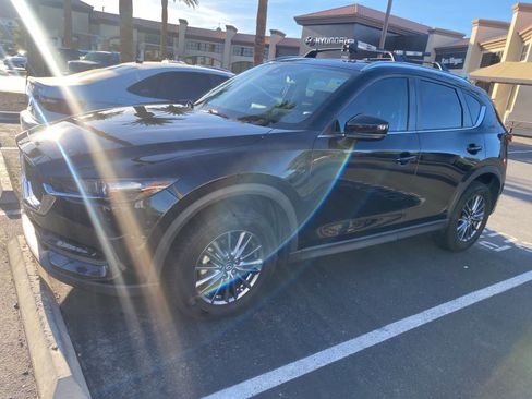 Used 2019 MAZDA CX-5 Touring image 9