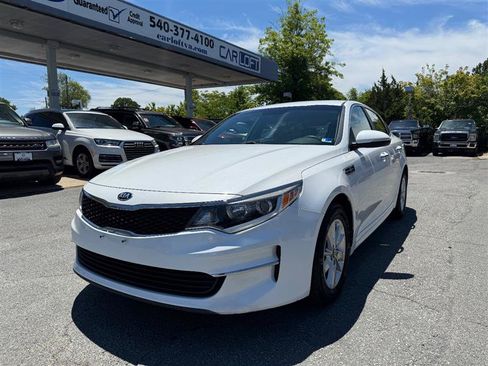 Used 2017 Kia Optima LX FWD image 1