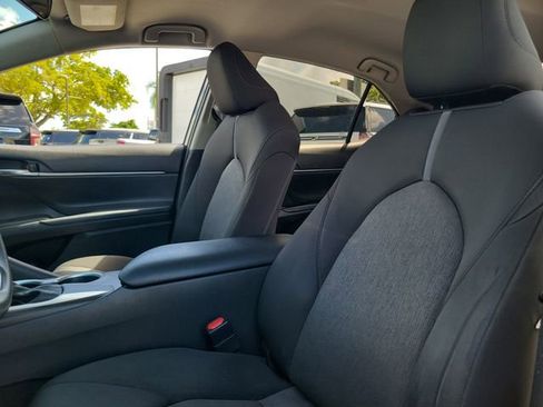 Used 2021 Toyota Camry LE FWD image 21