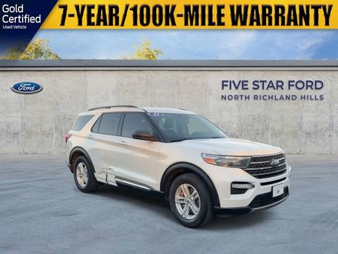 Certified 2022 Ford Explorer XLT w/ Equipment Group 202A image 2