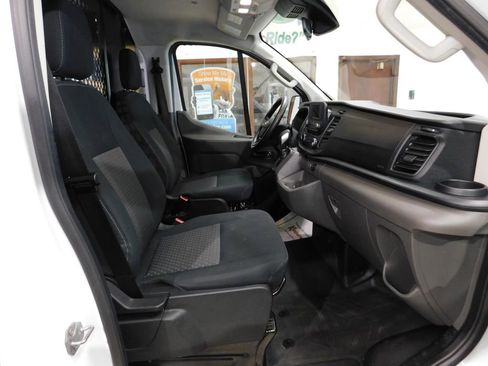 Used 2024 Ford Transit 250 Low Roof AWD w/ Exterior Upgrade Package image 87
