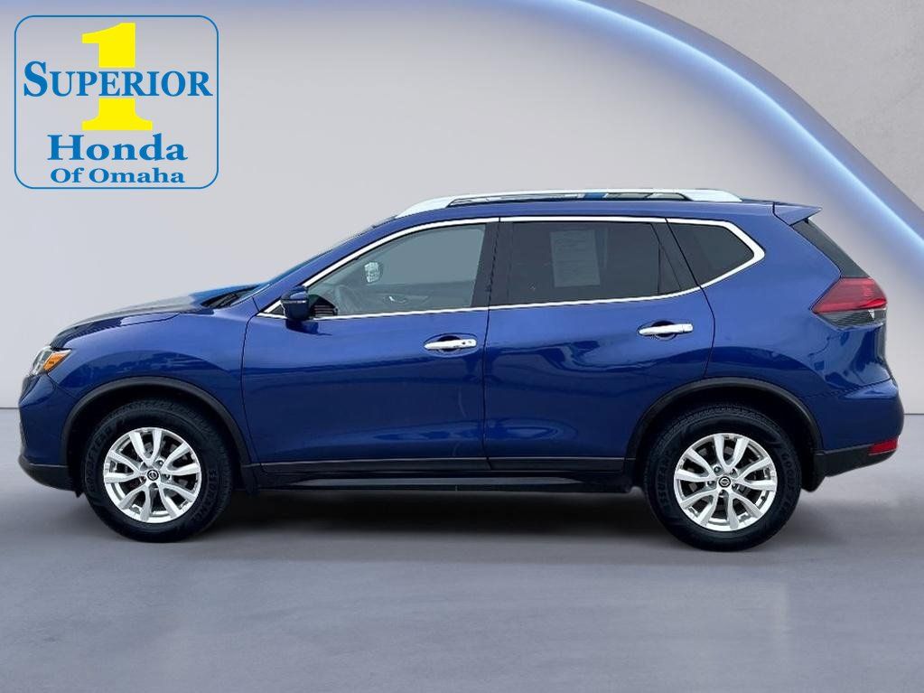 Used 2019 Nissan Rogue SV AWD/4WD image 1