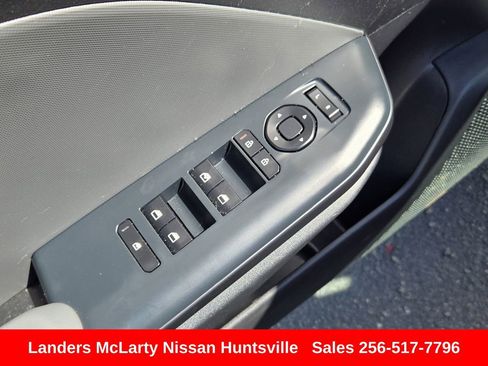 Used 2025 Kia K4 LXS image 21