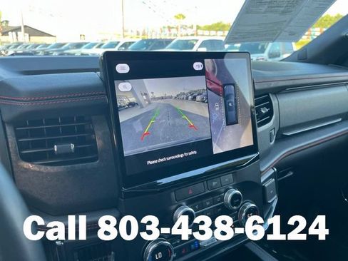 Used 2022 Ford Expedition Limited AWD/4WD image 28
