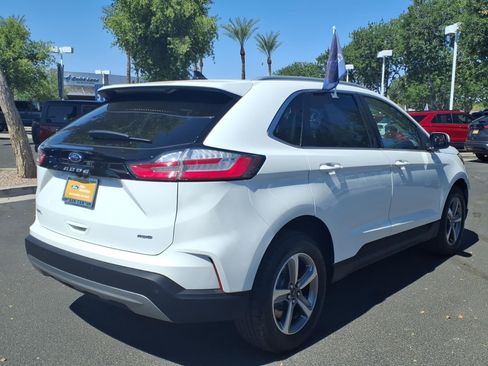Certified 2023 Ford Edge SEL w/ Convenience Package AWD/4WD image 4