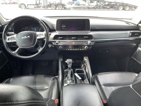 Used 2022 Kia Telluride LX AWD/4WD image 13