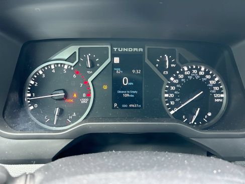 Used 2023 Toyota Tundra SR5 w/ SR5 Premium Package AWD/4WD image 21