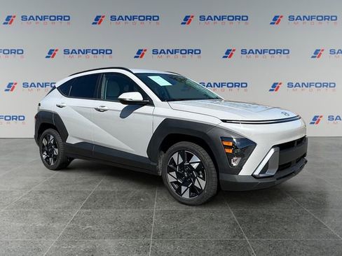 Used 2024 Hyundai Kona SEL FWD image 7