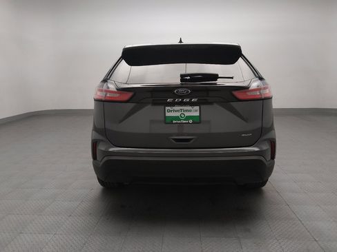 Used 2022 Ford Edge SE image 7