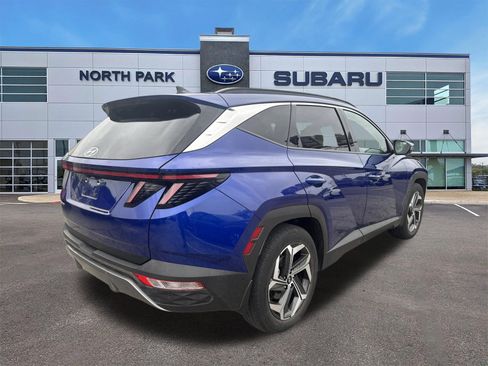 Used 2023 Hyundai Tucson Limited w/ Cargo Package FWD image 2