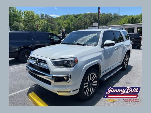 Used 2021 Toyota 4Runner Limited AWD/4WD image 1