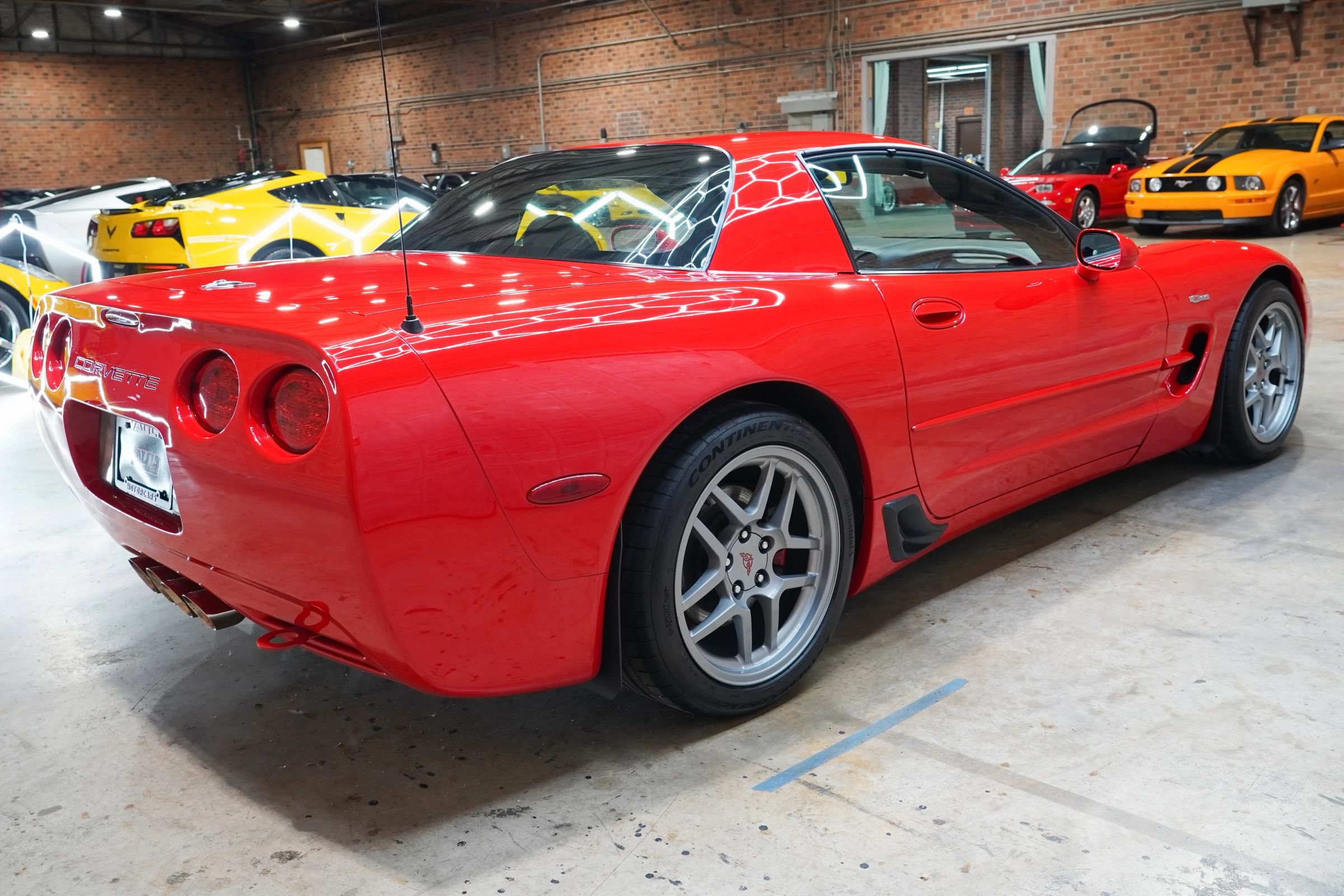Used 2003 Chevrolet Corvette Z06 w/ Memory Package, 3 Drivers RWD image 13