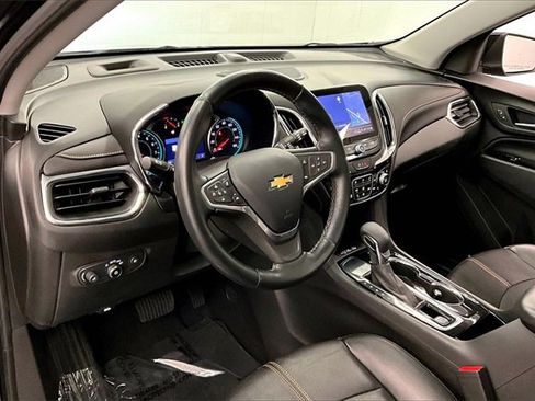 Used 2023 Chevrolet Equinox Premier image 13