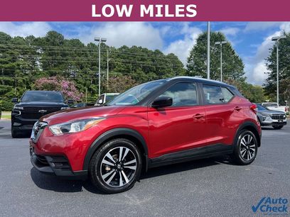 Used 2019 Nissan Kicks SV