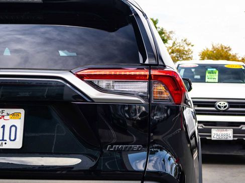 Certified 2020 Toyota RAV4 Limited image 13