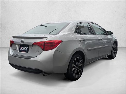 Used 2017 Toyota Corolla SE image 5
