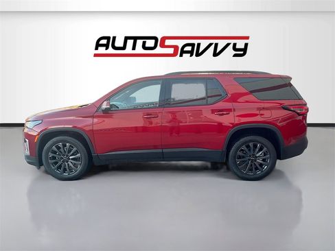 Used 2023 Chevrolet Traverse RS image 4