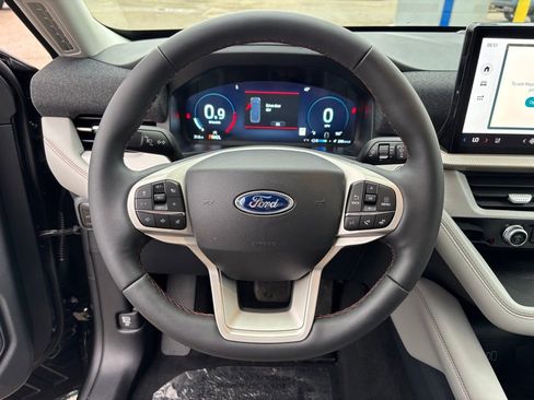 New 2026 Ford Explorer Active image 28
