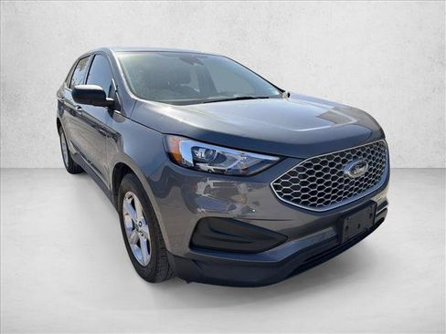 Used 2024 Ford Edge SE AWD/4WD image 7