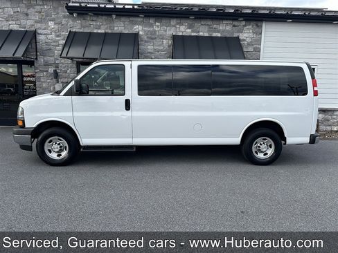 Used 2023 Chevrolet Express 3500 LT w/ LT Preferred Equipment Group image 4