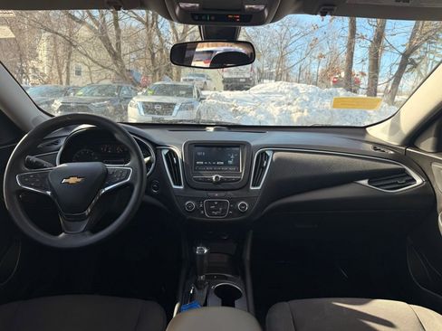 Used 2018 Chevrolet Malibu LS w/ LPO, Convenience Package 1 image 18