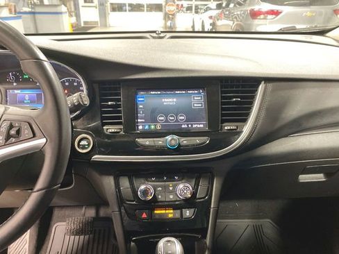 Used 2022 Buick Encore Preferred w/ Safety Package image 13