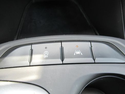Used 2026 Buick Envista Preferred FWD image 26