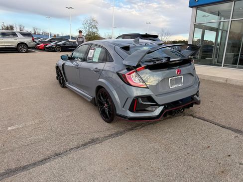 Used 2020 Honda Civic Type R image 3