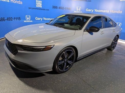 Used 2023 Honda Accord Sport image 8