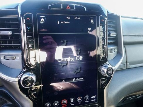 Used 2020 RAM 1500 Laramie image 22