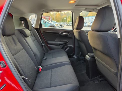 Used 2016 Honda Fit EX image 19