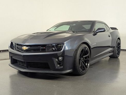 Used 2014 Chevrolet Camaro ZL1 image 4