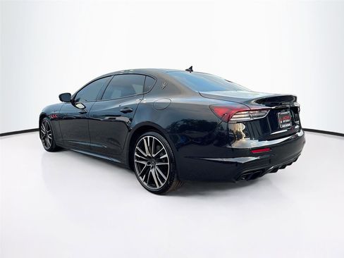 Used 2022 Maserati Quattroporte Trofeo image 5