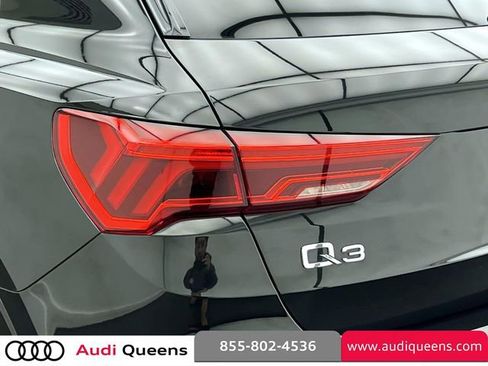 Certified 2023 Audi Q3 2.0T Premium w/ Convenience Package image 10